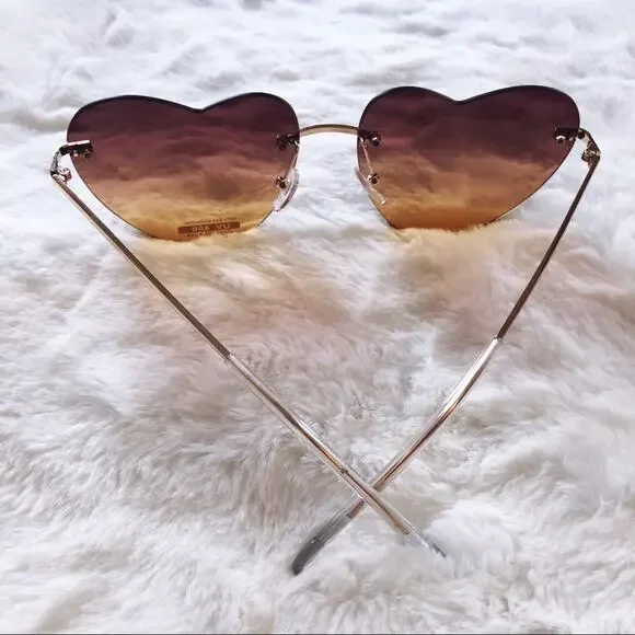 Miley Brown & Tan Gradient Heart Sunglasses - Picture 10 of 11